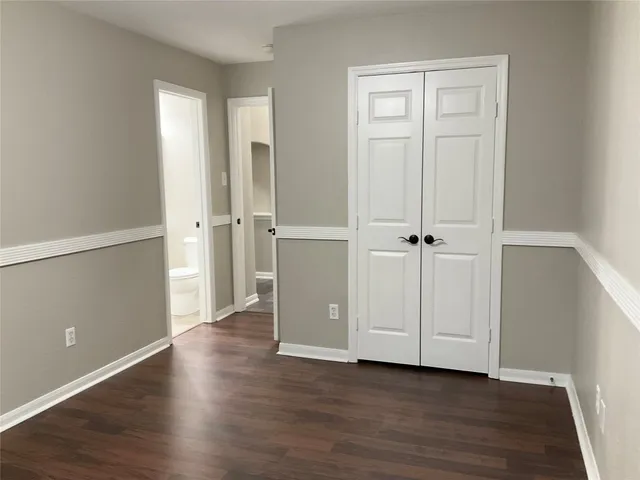 $2,500 | 43 North Merryweather Circle, The Woodlands, TX 77384