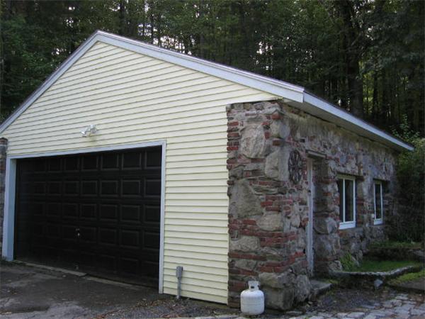 230 Newell Road Holden, MA 01520 - Photo 17 of 23 Gallery Image 17