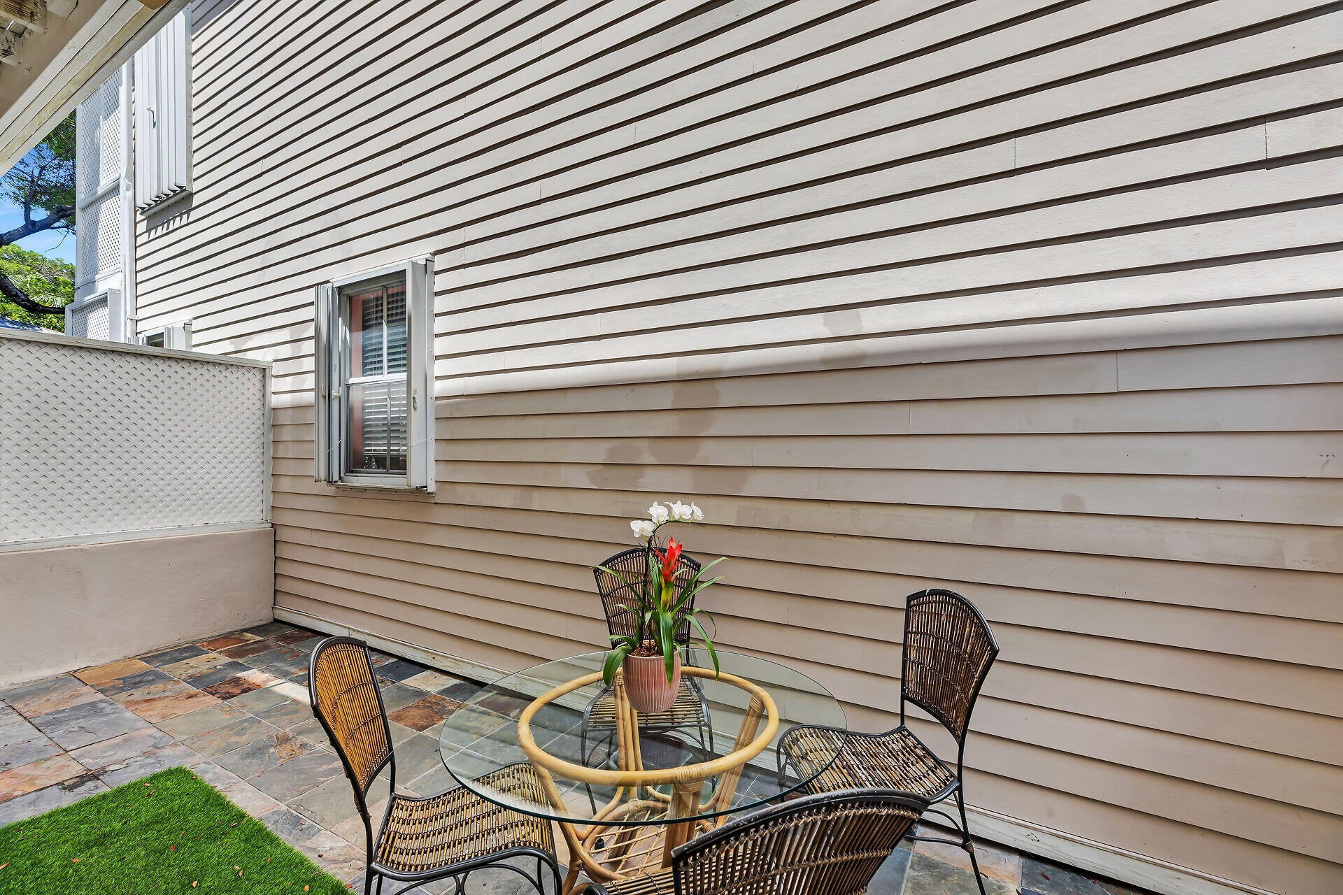 1075 Duval Street, Unit R10 Key West, FL 33040 - Photo 17 of 38 Gallery Image 17
