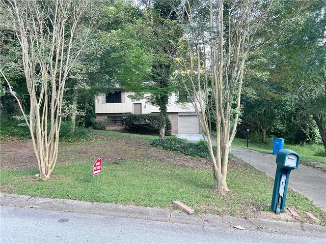 $1,899 | 2936 Spanish Oak Drive Southwest, Lilburn, GA 30047