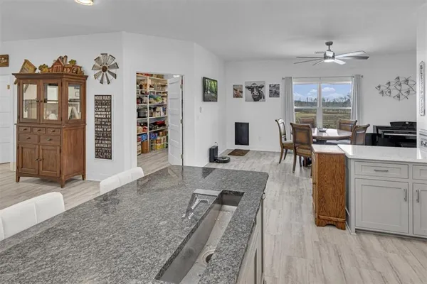 $1,049,000 | 8944 Southpoint Drive, Richmond, MO 64085
