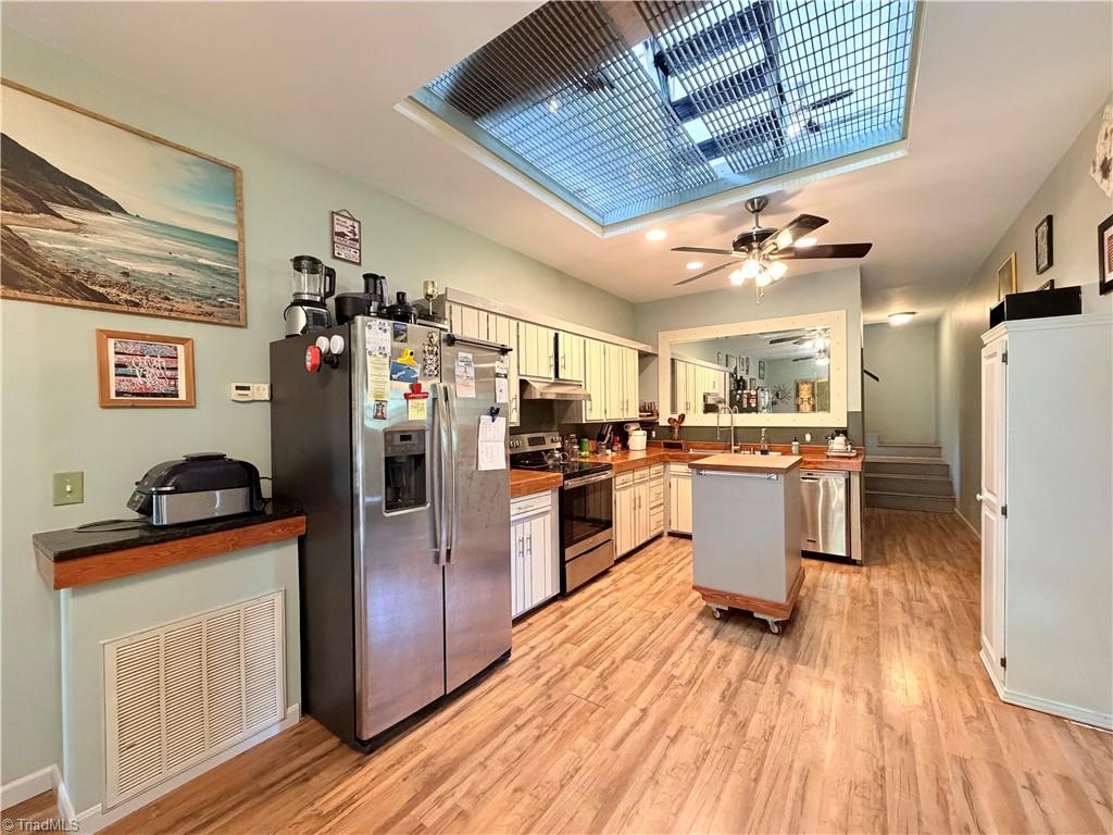 2668 Reedy Branch Road Purlear, NC 28665 - Photo 8 of 45