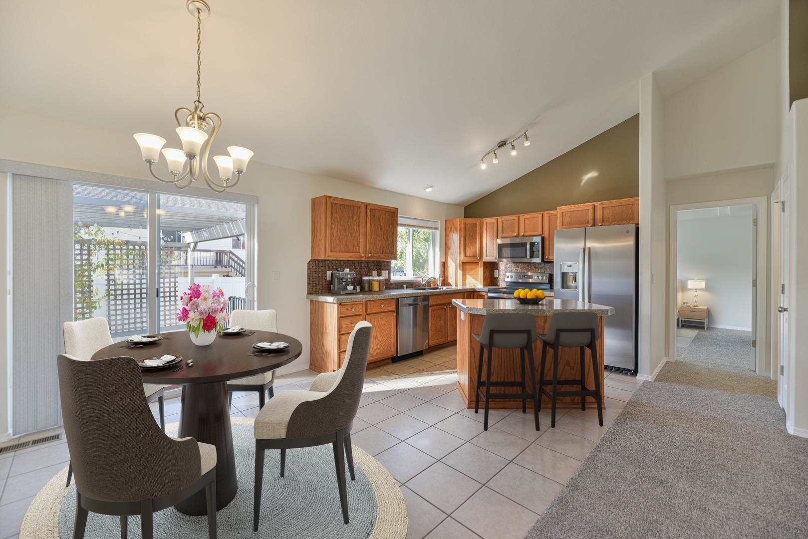 614 South Holiday Road Spokane Valley, WA 99016 - Photo 4 of 27