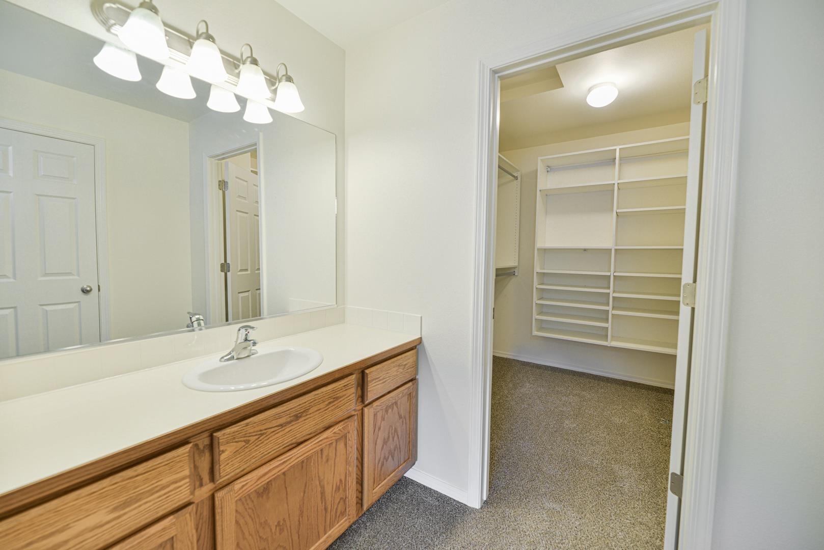 614 South Holiday Road Spokane Valley, WA 99016 - Photo 8 of 27