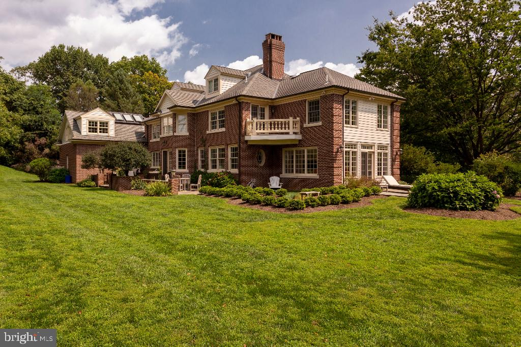 613 St Andrews Road Philadelphia, PA 19118 - Photo 13 of 14 Gallery Image 13