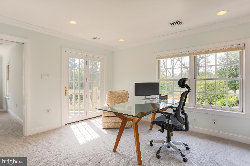 613 St Andrews Road Philadelphia, PA 19118 - Photo 10 of 14 Gallery Image 10