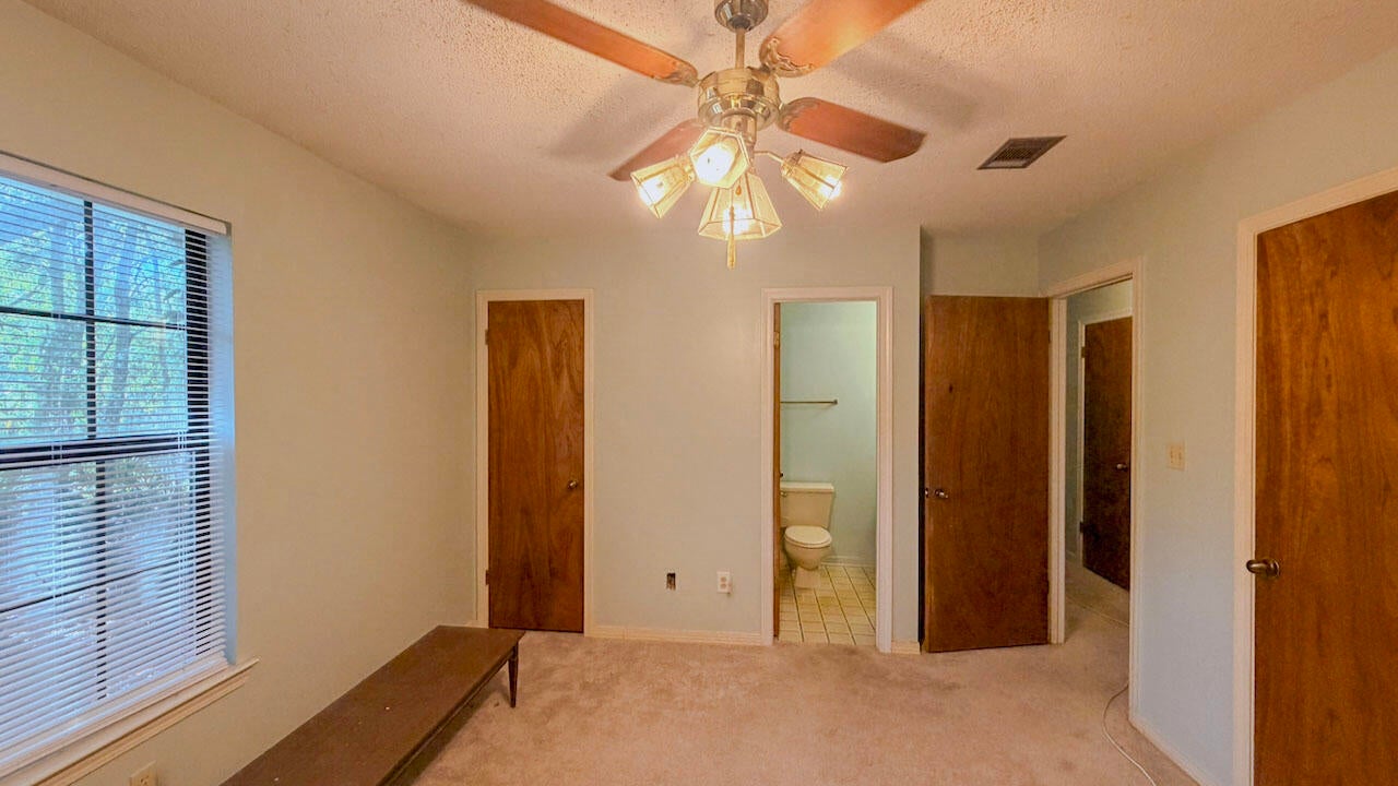 1017 Pinetree Road Mary Esther, FL 32569 - Photo 13 of 36 Gallery Image 13