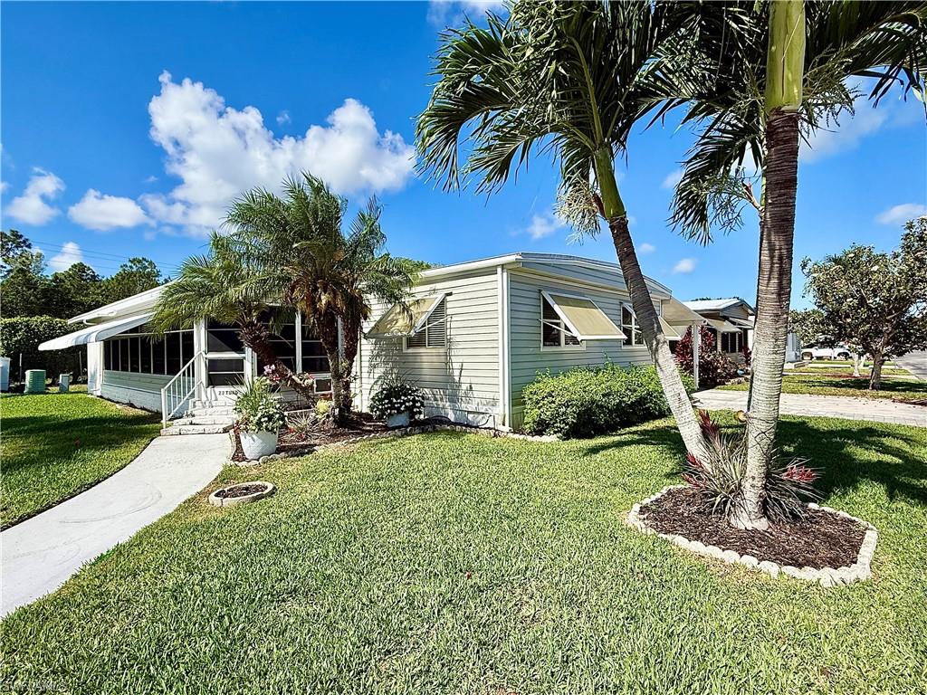 22 Turquoise Avenue, Unit 22T Naples, FL 34114 - Photo 3 of 50