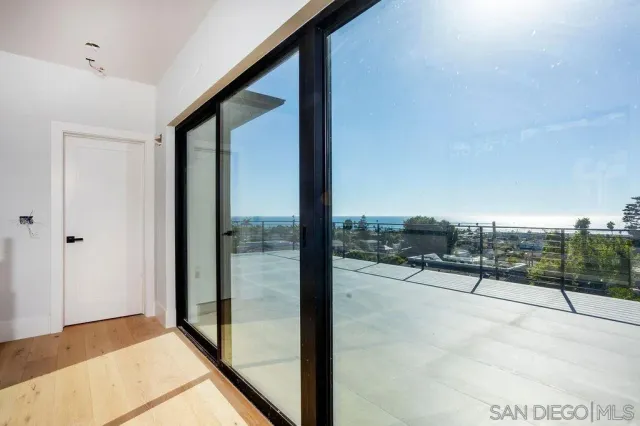 $4,499,000 | 5762 Bellevue Avenue, La Jolla, CA 92037