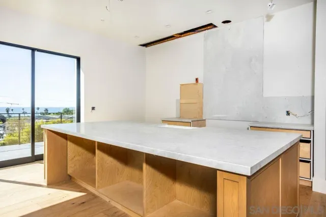 $4,499,000 | 5762 Bellevue Avenue, La Jolla, CA 92037