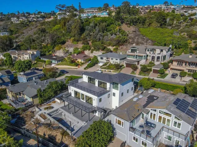 $4,499,000 | 5762 Bellevue Avenue, La Jolla, CA 92037