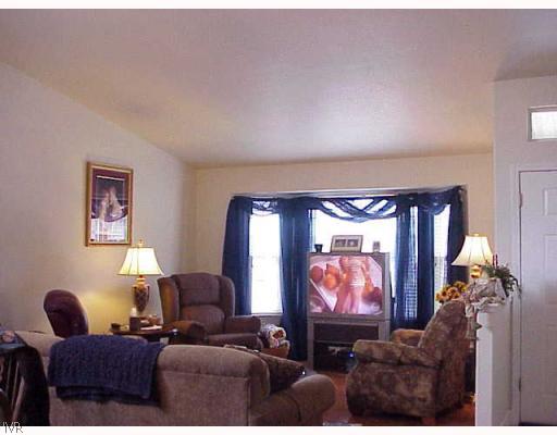 Den/Family/Great Room. QUIET RESIDENTIAL AREA, PRI