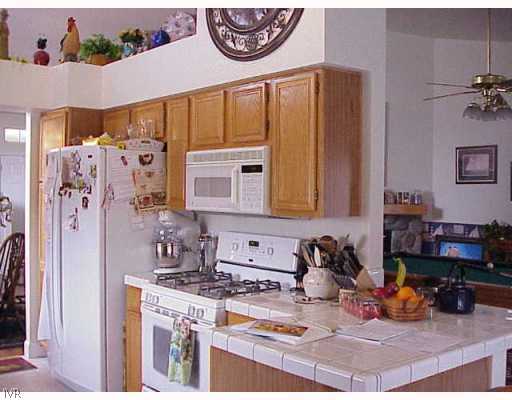 2080 Honey Ridge Drive Reno, NV 89511 - Photo 9 of 10 Kitchen. QUIET RESIDENTIAL AREA, PRIVATE LOCATION