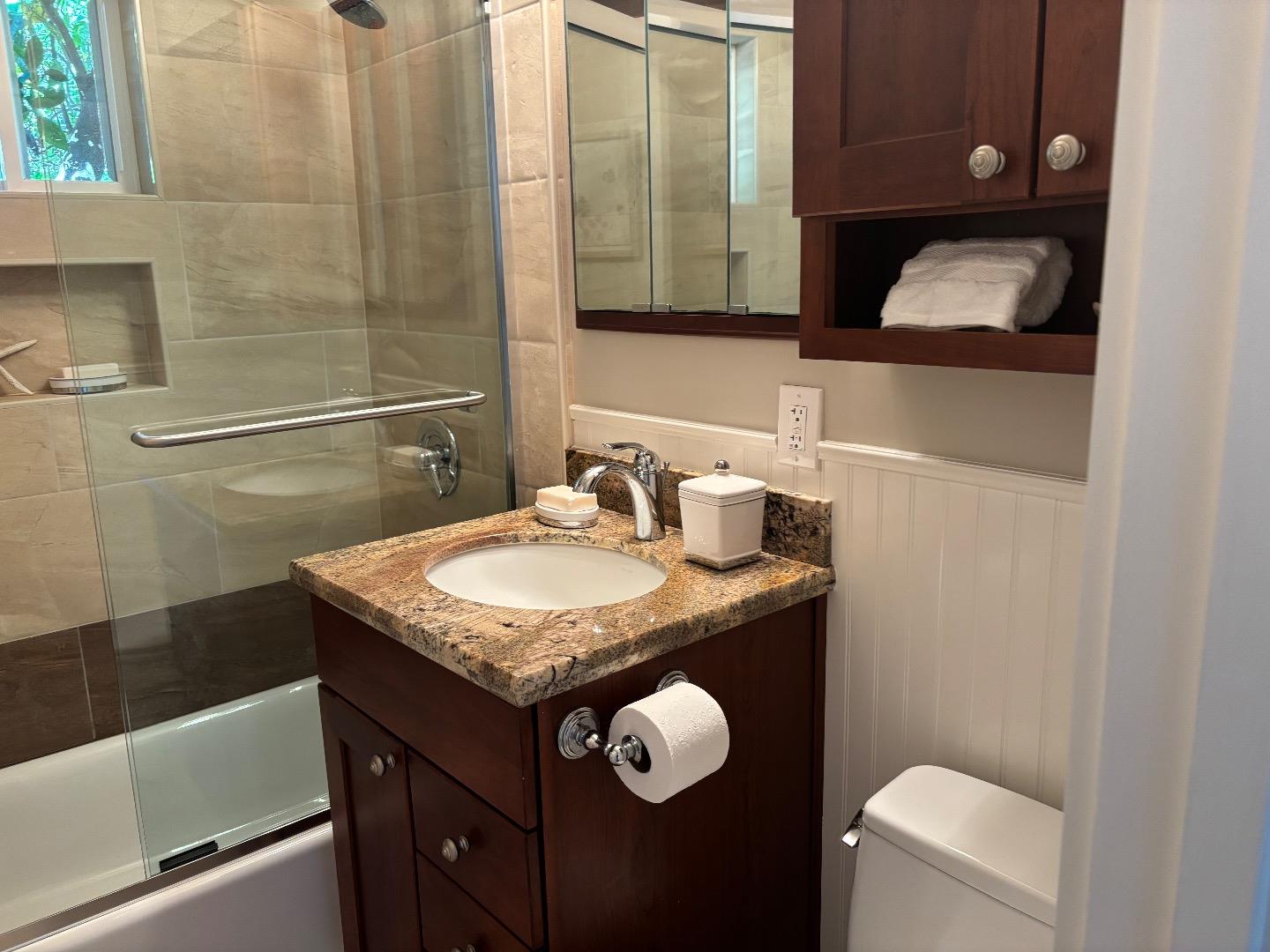 2355 Louis Road Palo Alto, CA 94303 - Photo 12 of 16