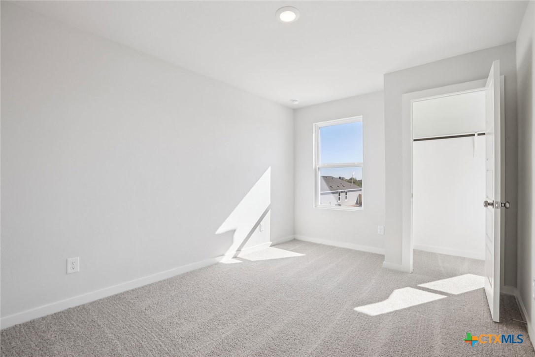 144 Cutleaf San Marcos, TX 78666 - Photo 20 of 35