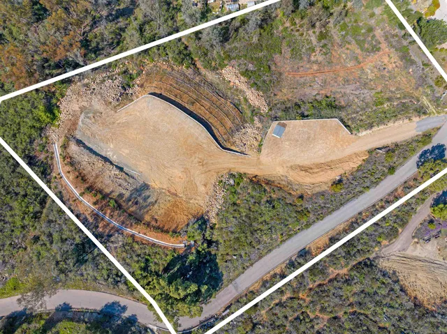 $680,000 | 827 Eucalyptus Woods Road, San Marcos, CA 92069