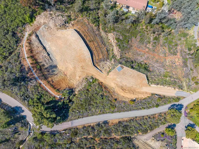 $680,000 | 827 Eucalyptus Woods Road, San Marcos, CA 92069