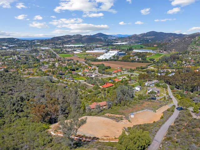 $680,000 | 827 Eucalyptus Woods Road, San Marcos, CA 92069