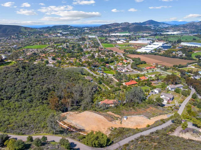 $680,000 | 827 Eucalyptus Woods Road, San Marcos, CA 92069