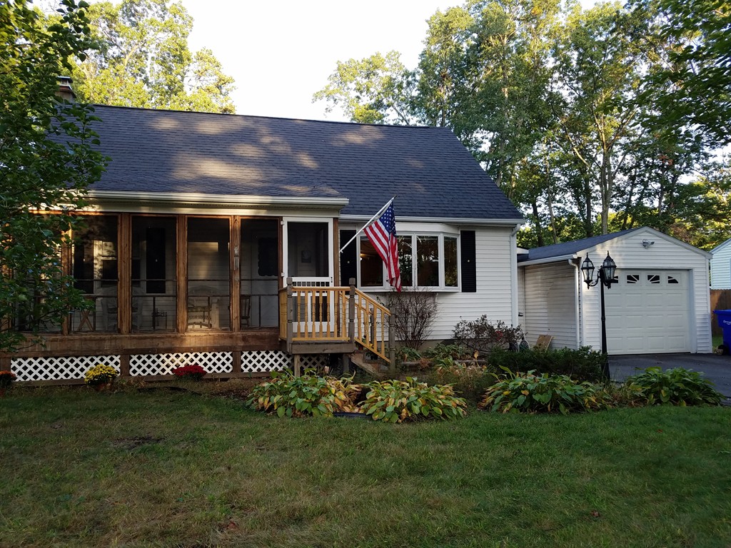 149 Donbray Road Springfield, MA 01119 - Photo 1 of 20