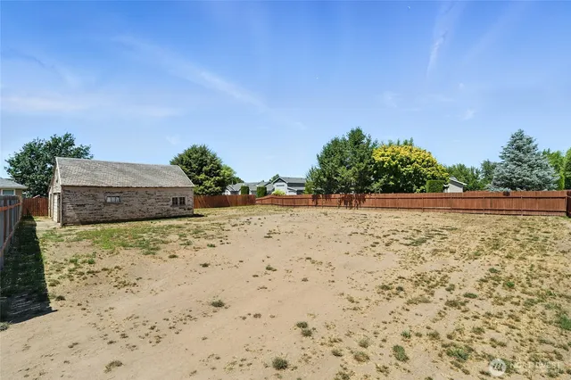 a backyard of a house