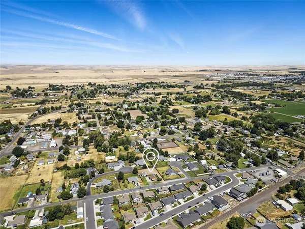 an aerial view of multiple house