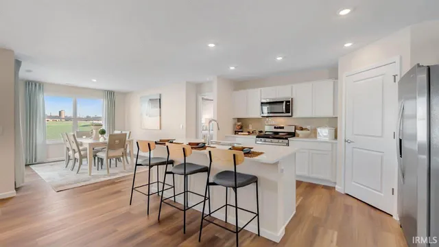 $354,677 | 1004 Butler Lake, Fort Wayne, IN 46818