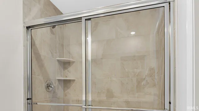 $354,677 | 1004 Butler Lake, Fort Wayne, IN 46818