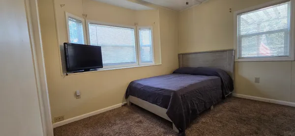 $42,000 | 601 Lindenwood Drive, Belvidere, IL 61008