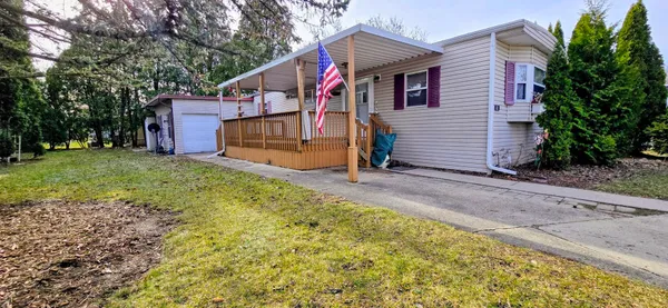 $42,000 | 601 Lindenwood Drive, Belvidere, IL 61008