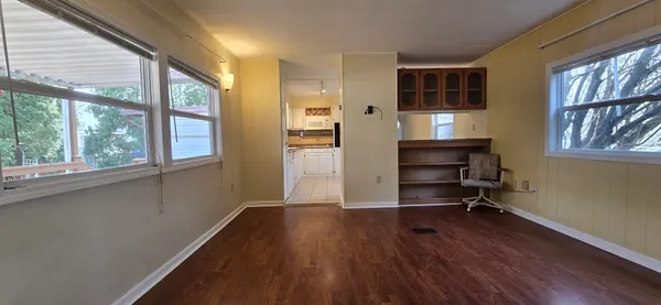 $42,000 | 601 Lindenwood Drive, Belvidere, IL 61008