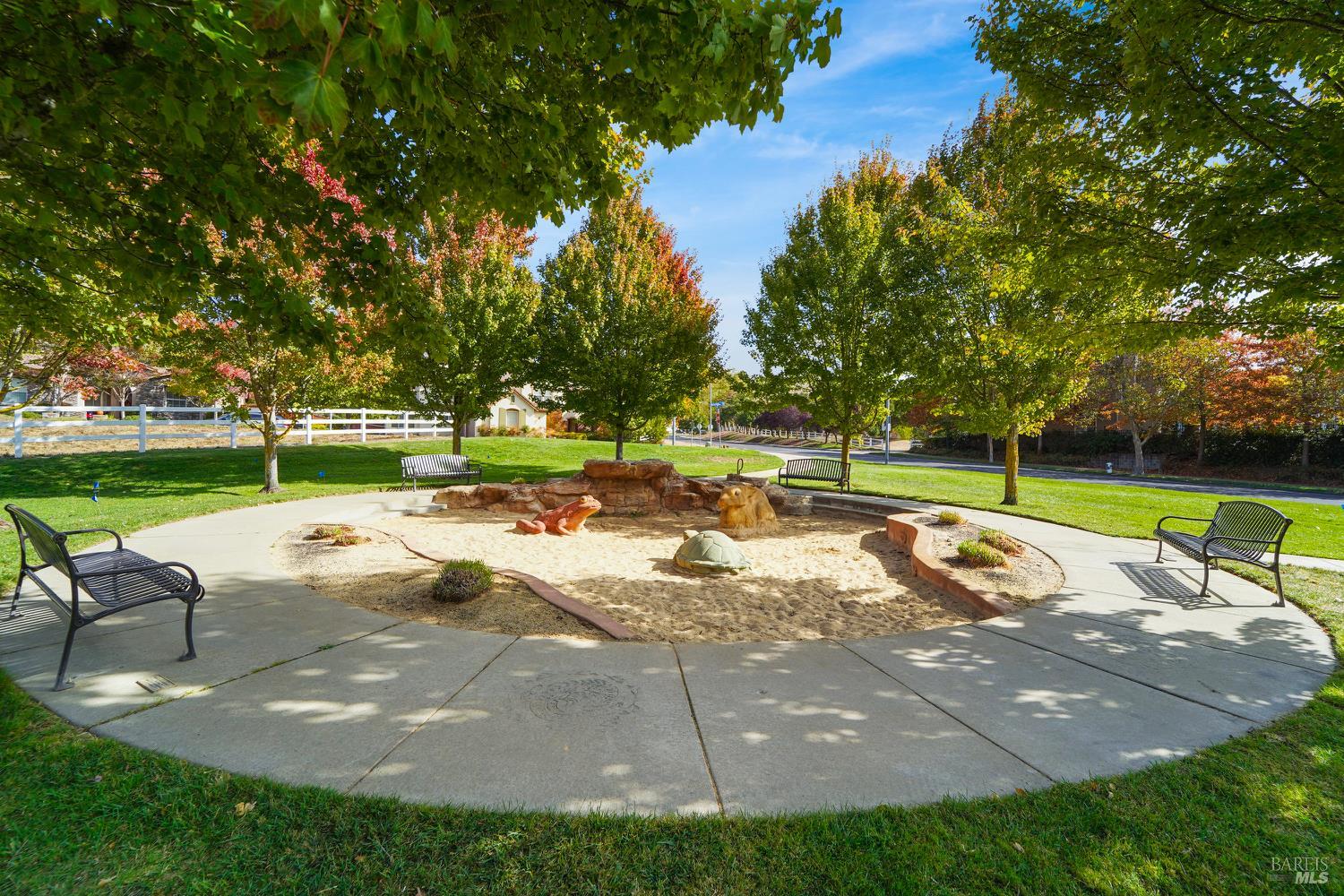 2302 Broadleigh Place Vallejo, CA 94591 - Photo 23 of 43