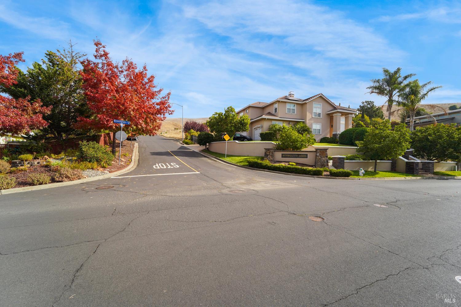 2302 Broadleigh Place Vallejo, CA 94591 - Photo 39 of 43