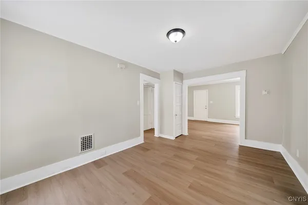 $2,100 | 162 Reed Avenue, Syracuse, NY 13207