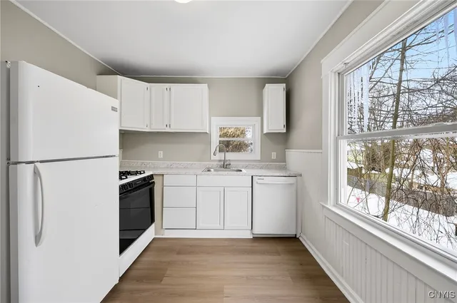 $2,300 | 162 Reed Avenue, Syracuse, NY 13207