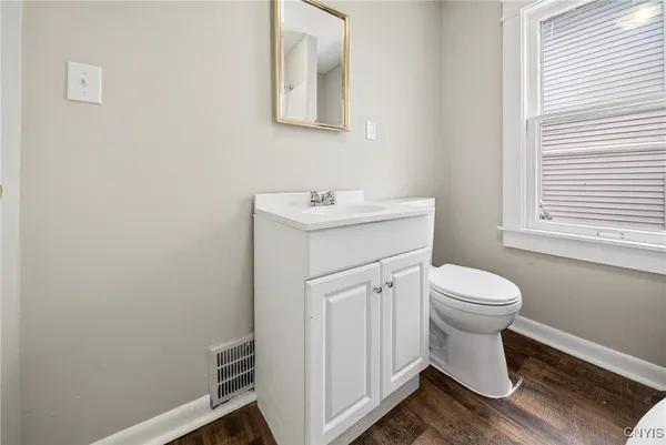 $2,100 | 162 Reed Avenue, Syracuse, NY 13207