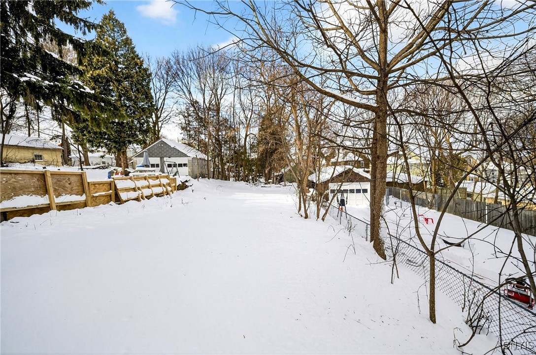 162 Reed Avenue Syracuse, NY 13207 - Photo 5 of 33