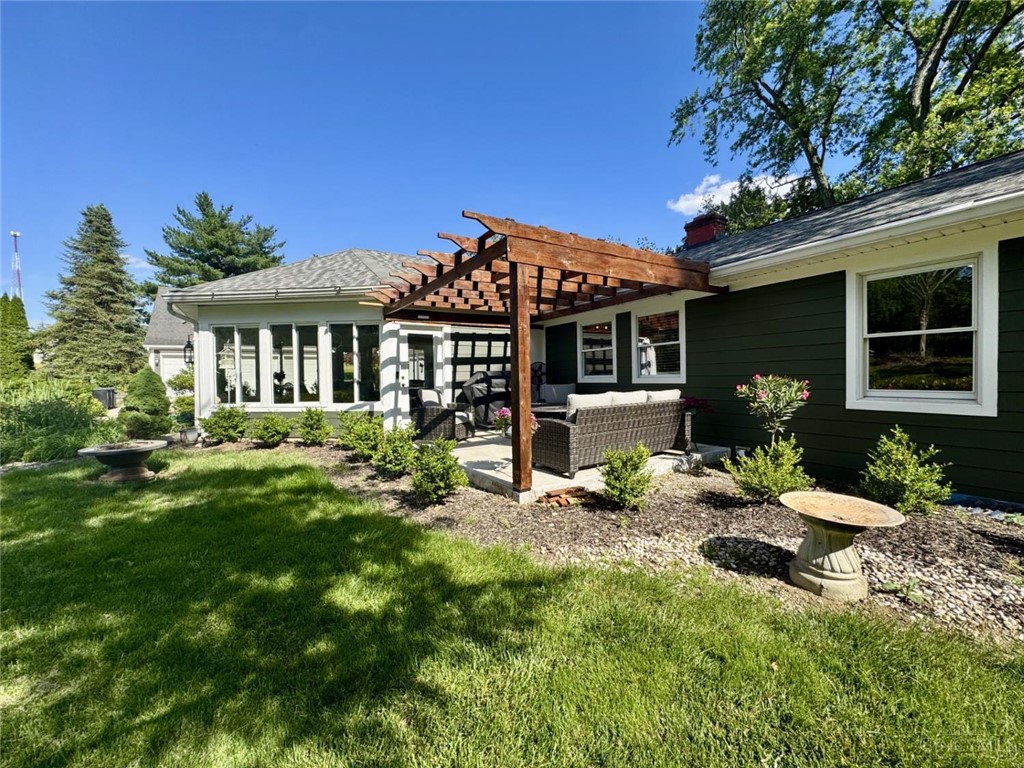 5596 Greentree Road Lebanon, OH 45036 - Photo 14 of 69