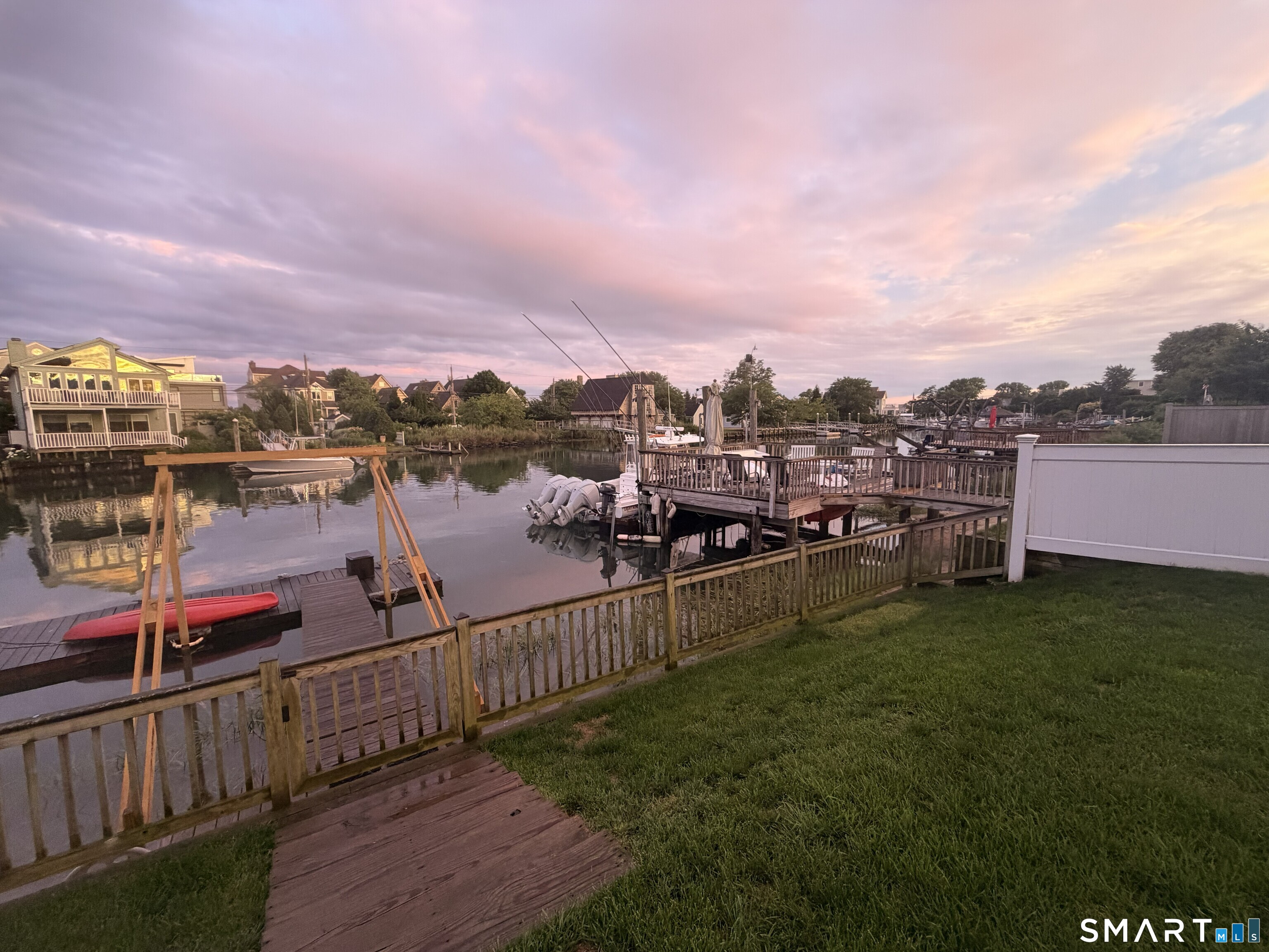 119 Old Dam Road Fairfield, CT 06824 - Photo 22 of 22 Sunset!