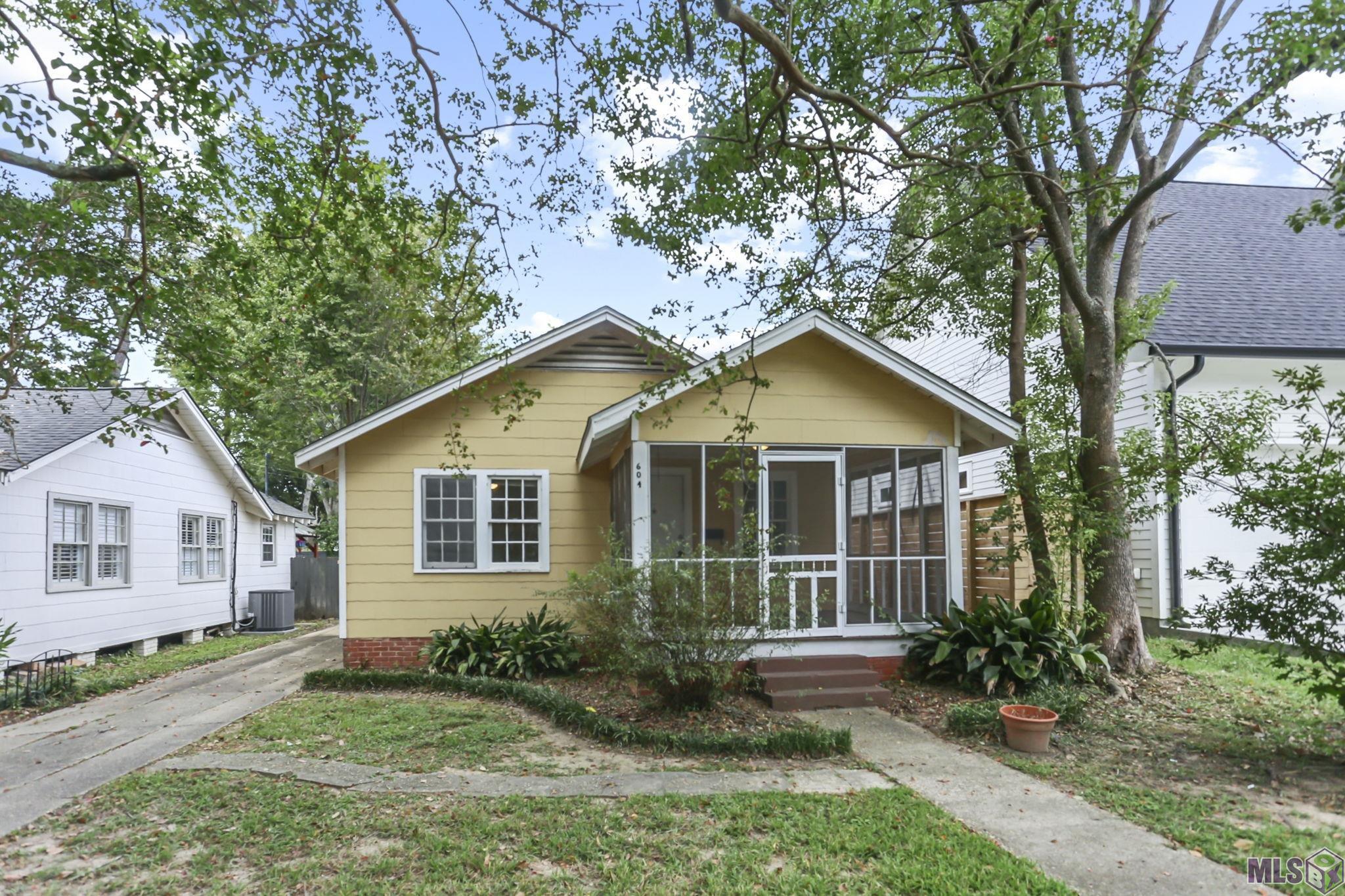 604 Moore Street Baton Rouge, LA 70806 - Photo 1 of 11