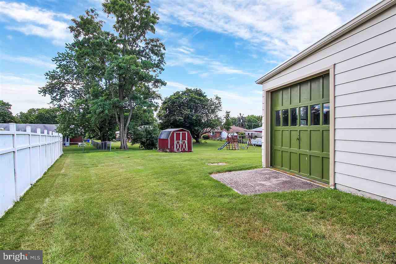 2070 Poplars Road York, PA 17408 - Photo 22 of 25 Gallery Image 22