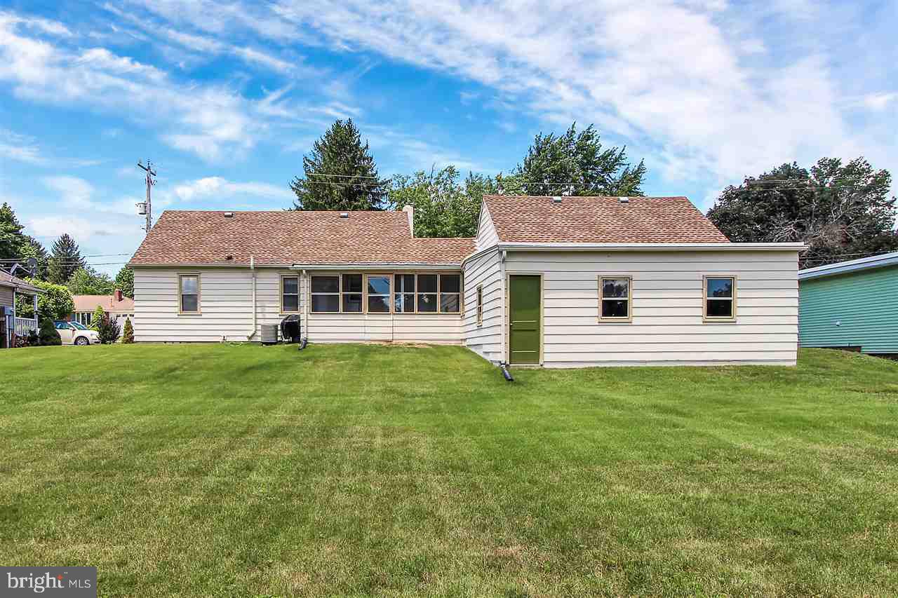 2070 Poplars Road York, PA 17408 - Photo 24 of 25 Gallery Image 24