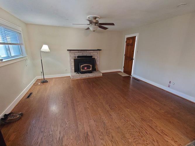 2301 Inlynnview Road Virginia Beach, VA 23454 - Photo 2 of 10