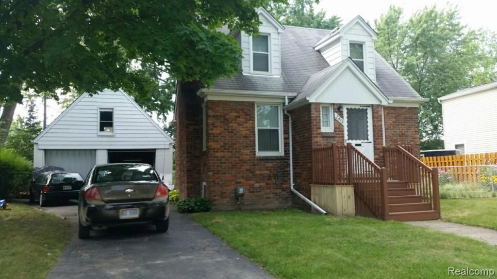 2415 Columbia Road Berkley, MI 48072 - Photo 1 of 8