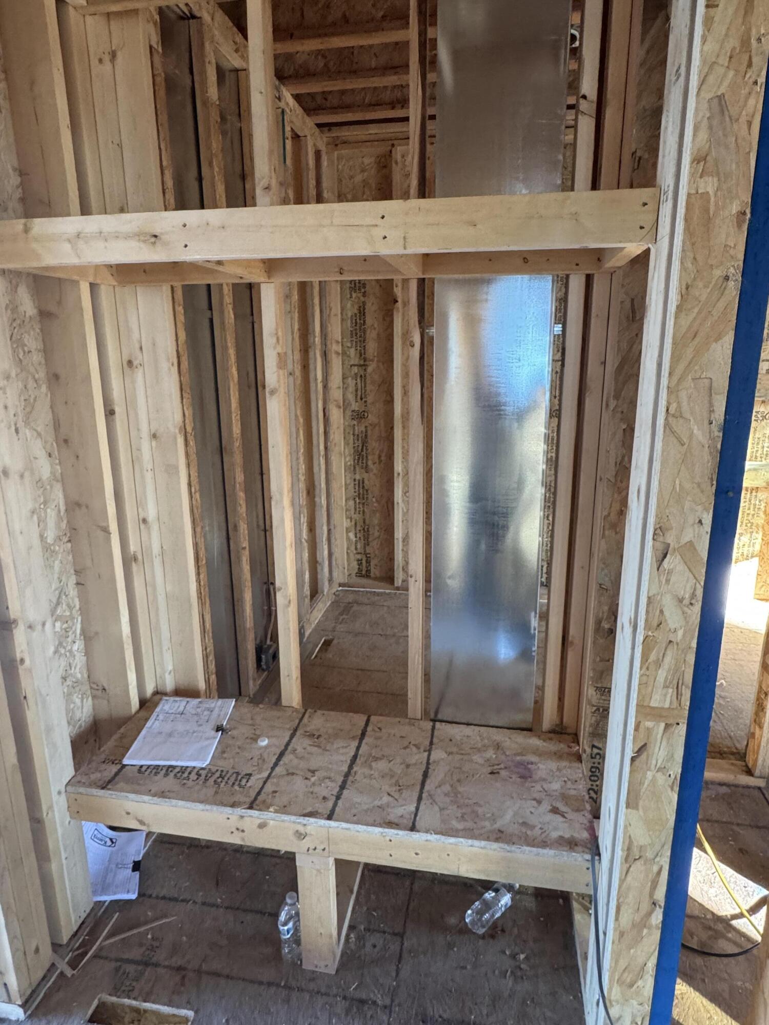 1114 Oxbow Court Pewaukee, WI 53072 - Photo 5 of 10 IMG_2554