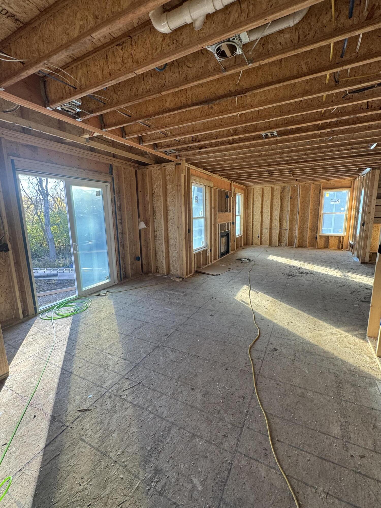 1114 Oxbow Court Pewaukee, WI 53072 - Photo 7 of 10 IMG_2556