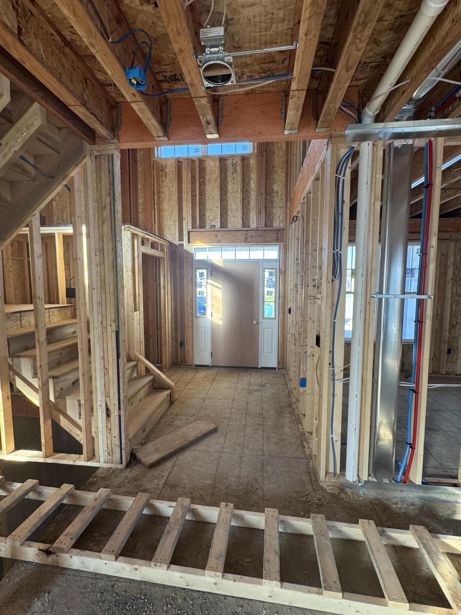 1114 Oxbow Court Pewaukee, WI 53072 - Photo 8 of 10 IMG_2557