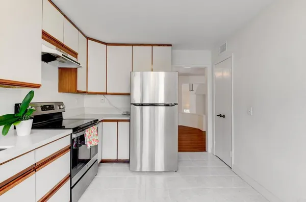 $5,000 | 3324 Caminito Eastbluff, Unit 161, La Jolla, CA 92037