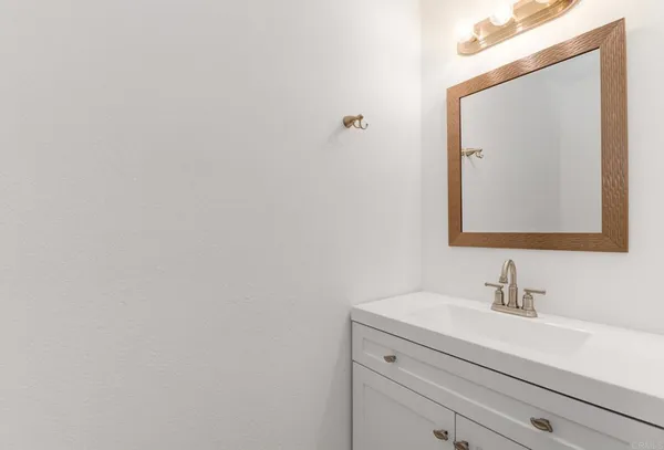 $5,000 | 3324 Caminito Eastbluff, Unit 161, La Jolla, CA 92037