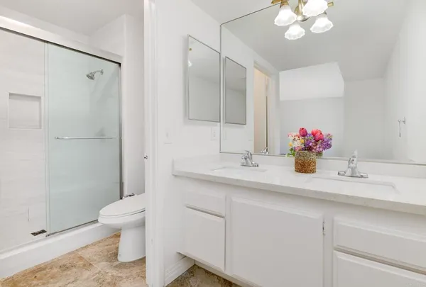 $5,000 | 3324 Caminito Eastbluff, Unit 161, La Jolla, CA 92037